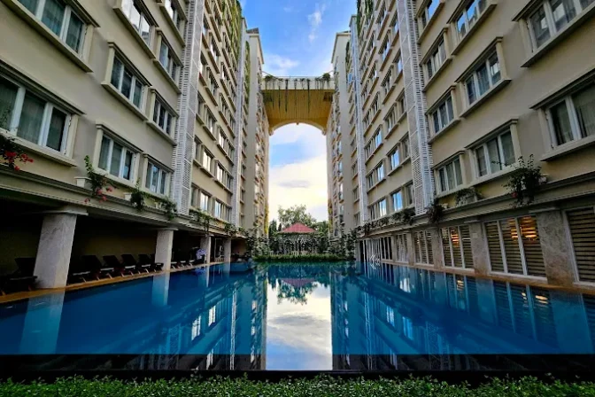 sayeman_heritage_swiming